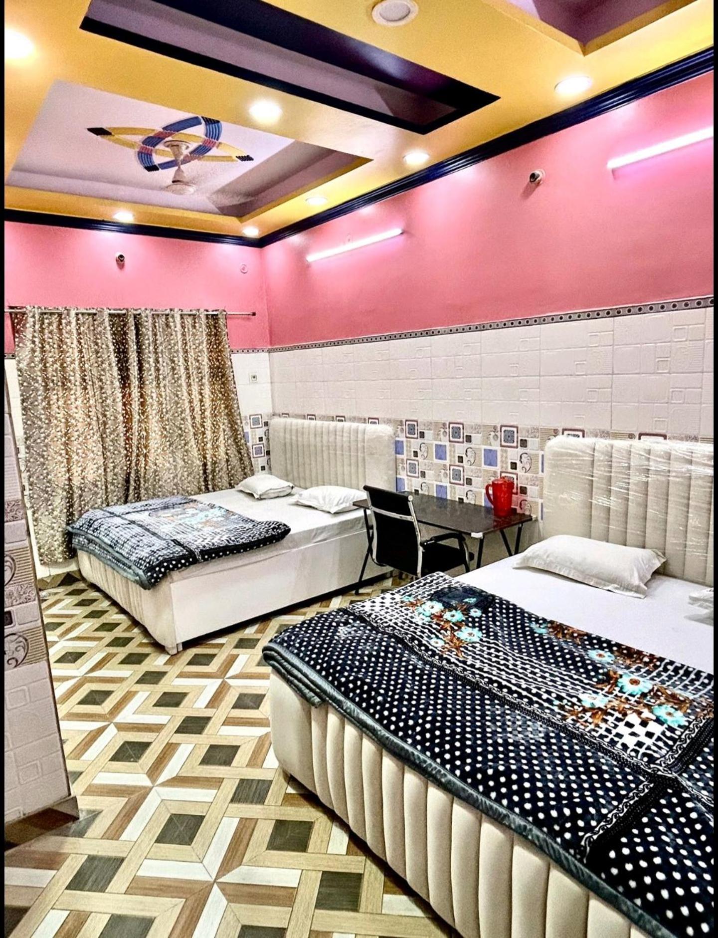 Hotel Jaipur Palace New Delhi Exterior photo